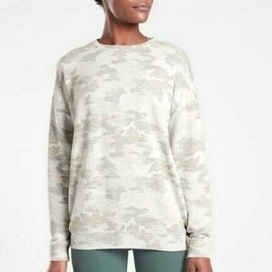 Athleta Pure Luxe pullover Camo sweatshirt